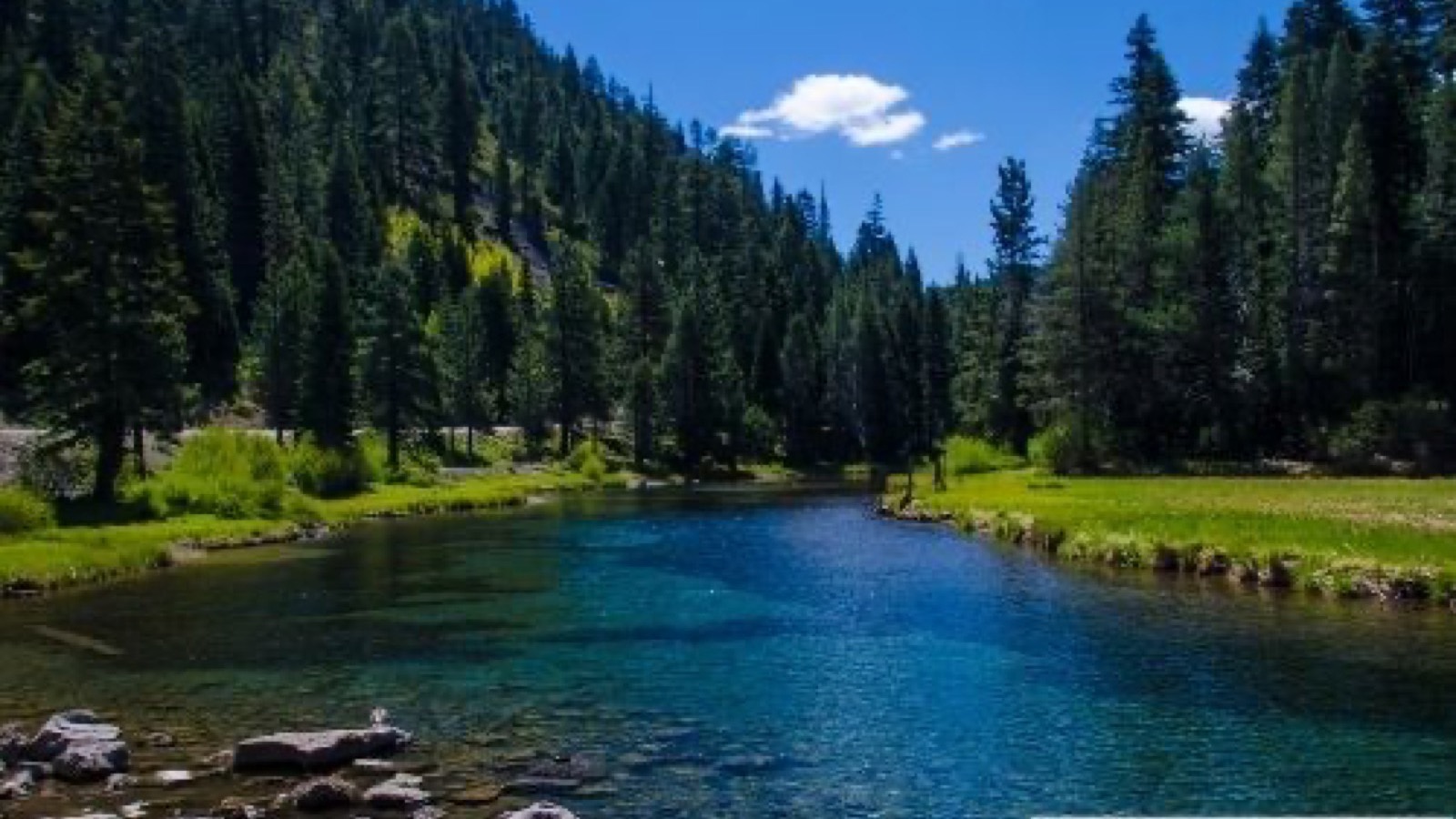 Truckee River tubing and kayaking Reno Nevada outdoor recreation 2026